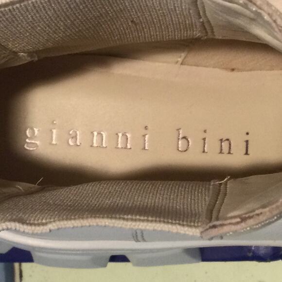 Giani Bernini Leather Lugged Sole Ankle Boots 8 - Picture 3 of 6